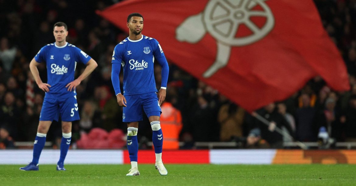 Everton: Dyche must cash in on £70k-p/w dud now worth £23m