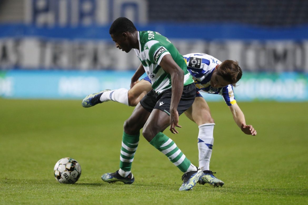 Manchester City: Fans blast Romano update on Nuno Mendes
